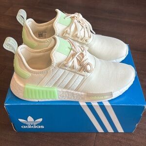 NWT Adidas NMD_R1 Originals